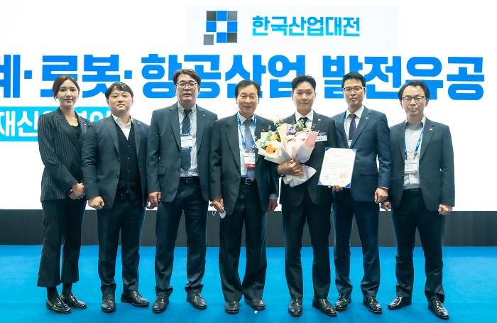 cedc10cfd4519f747107ed6f6e0b3410_1759278167_4211.jpeg cedc10cfd4519f747107ed6f6e0b3410_1759278167_4211.jpeg